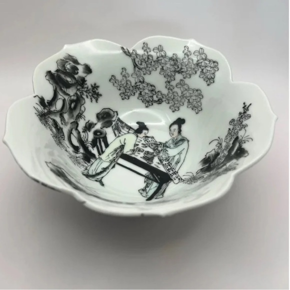 YT Hong Kong Other - Vintage YT Hong Kong Porcelain Bowl Scalloped Black & White Decorative Dish